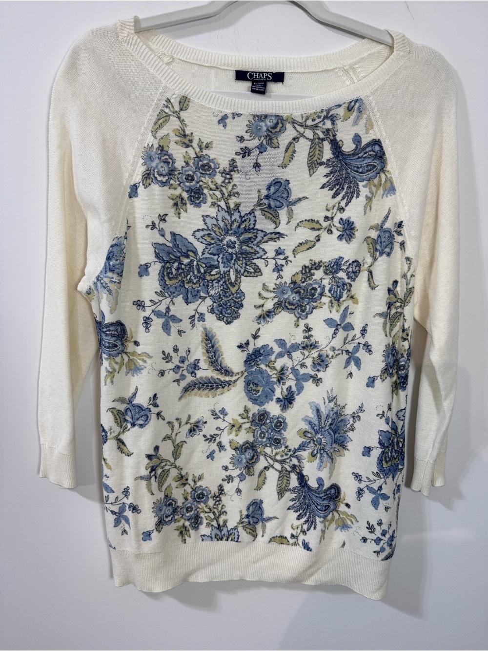 Chaps Ivory & Blue Floral Print Women's Petite Crewneck Sweater - Size LP